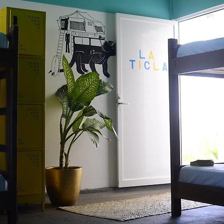 Hostal Olas Altas Manzanillo Bagian luar foto